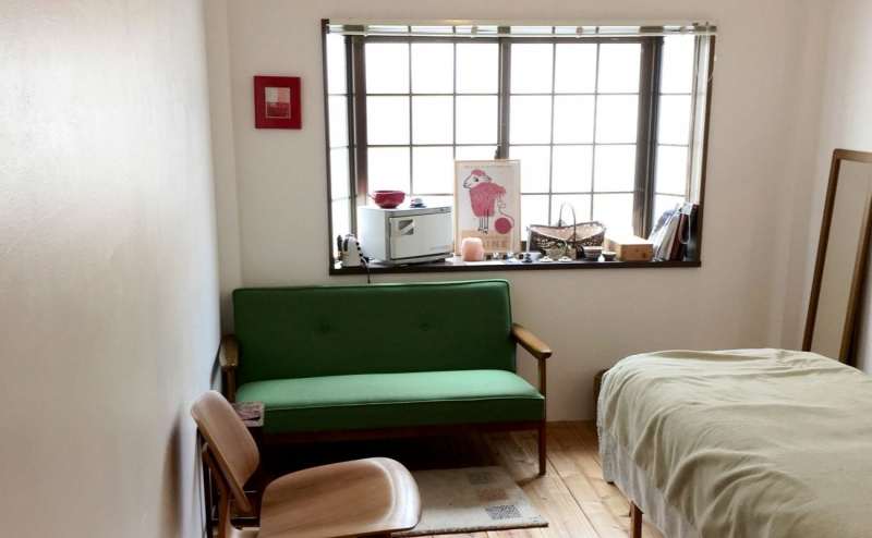 【吹田駅徒歩5分】駅近で格安 Wi-Fi無料 サービス料不要 15㎡ 最大収容2名 セミナー 語学教室 カウンセリング マッサージ 個室タイプ/CAFE L'ETOILE DE MER 3F サロン