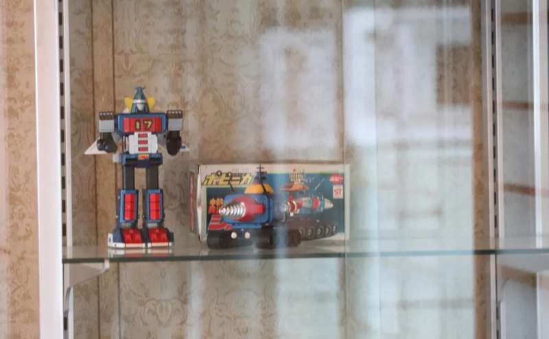 昭和レトロなオモチャをディスプレイしています