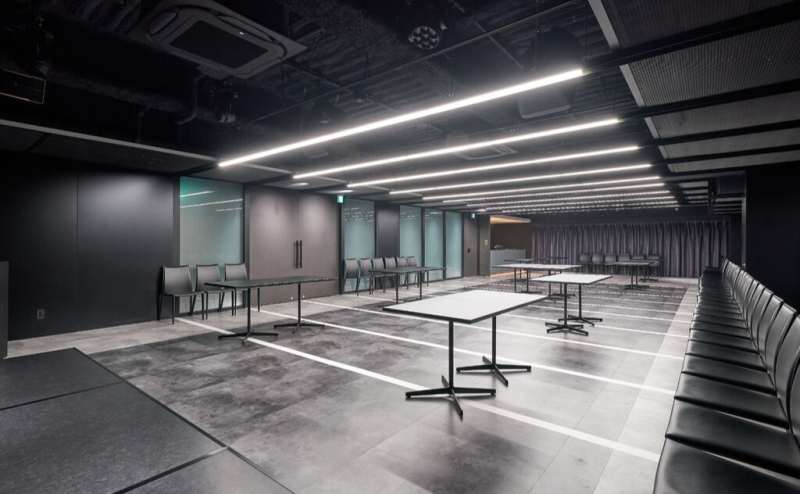 【半立食レイアウト】- グレイドパーク 新橋駅前8F（銀座口）の写真