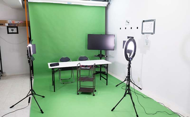 動画撮影、配信にも最適、B1Fで騒音も気にならず、高速NET回線完備。有線でもWi-Fiでもいけます。動画系器材も超充実！！