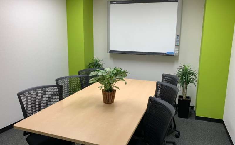 ランチミーティングにおすすめの貸し会議室まとめ