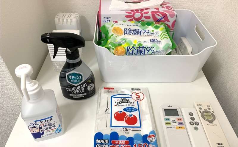 入室前のアルコール消毒と退出前の除菌清掃＆リセッシュのご協力お願いします。