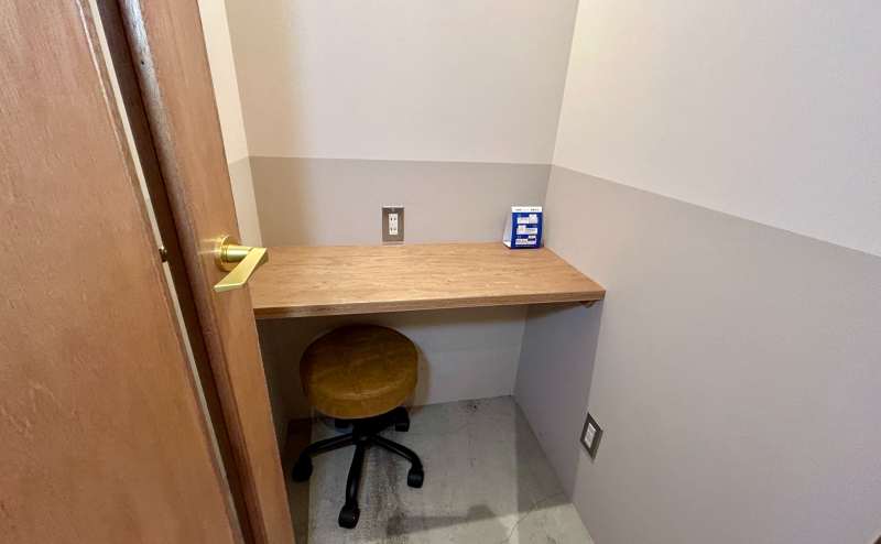 レンタルスペース 【錦糸町駅 4分】Wi-Fi無料☆便利な駅近♥同フロア内に他のブース有！錦糸町 ロジコーヒー、 BOOTH-A