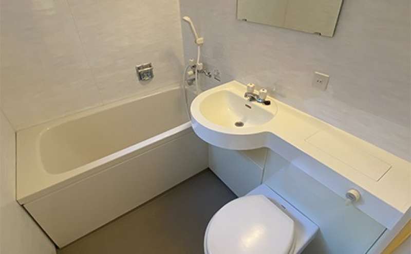 シャワーもご利用いただけます。ごゆっくりおくつろぎください