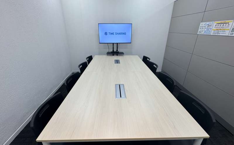 【対面形式で8名着席可能です！】