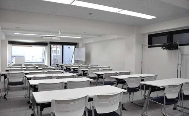 定番の教室型スタイルです