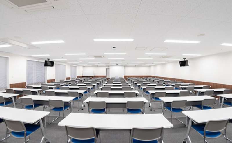 レンタルスペース 【心斎橋】大会議室A-2 基本88名収容 縦にも横にも使える 地下鉄長堀橋駅直上でアクセス良し  Wi-Fi無料 /会議 試験 研修会 セミナー等に/JEC日本研修センター心斎橋