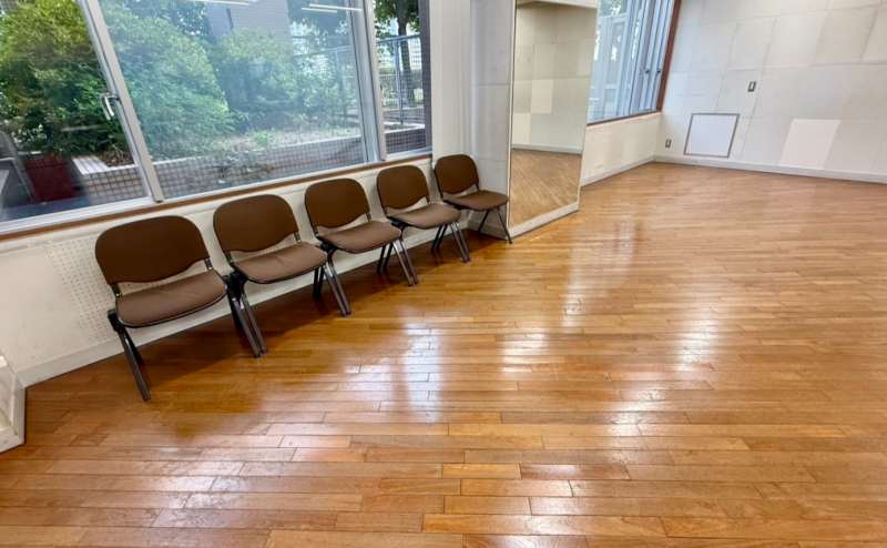 【椅子も複数ご用意しています】