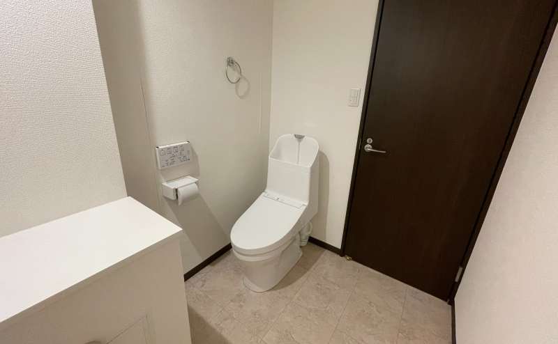 【1階女性トイレ（洋式×2）】 - TIME SHARING 秋葉原 和泉ビル201の写真
