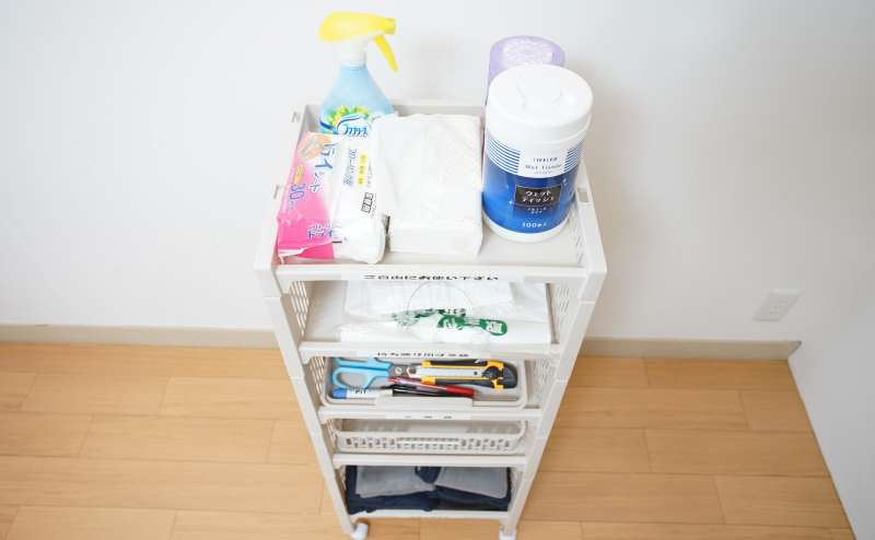 ティッシュ・消臭スプレー・ゴミ袋・文房具・ブランケットなどご自由にお使いください。