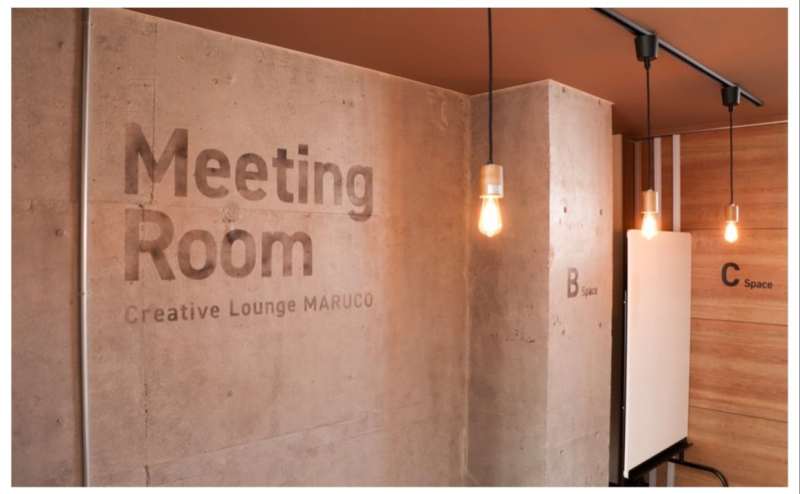 入り口入ってすぐのBスペース