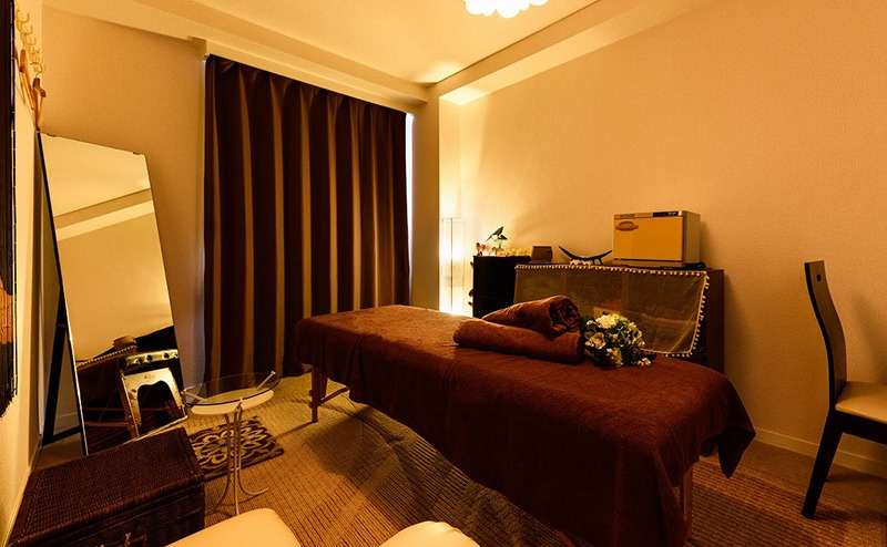 【麻布十番】駅近30秒！アロマも使える女性専用サロン 備品充実 完全個室 1時間からご利用可/DIARA/ルームA