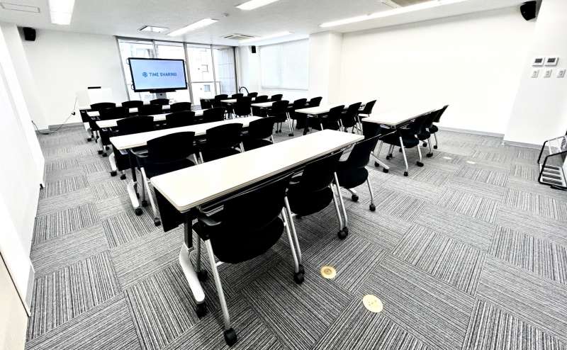 【モニターはHDMI接続が可能です。（VGA・Type-C・Thunderboltへの変換機あり）】 - TIME SHARING 浅草SCRビル 6Aの写真