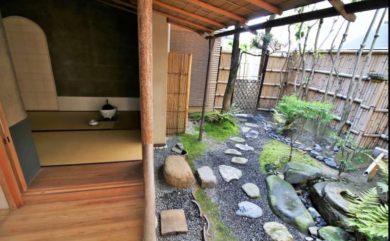 お茶室　※こちらのお茶室のご利用は17時までとなります。