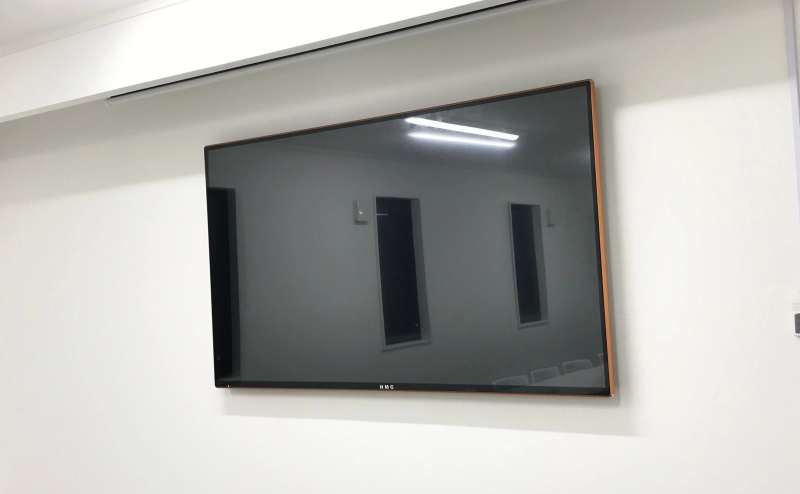 65型テレビモニター無料完備