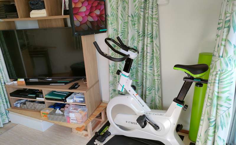 フィットネスバイク(FITBOX)を使えます