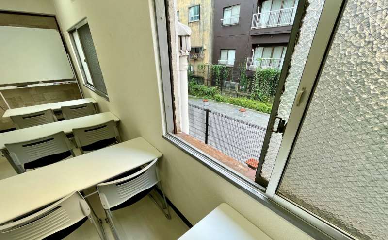 【窓を開けて換気可能です】 - TIME SHARING 秋葉原 和泉ビル203の写真