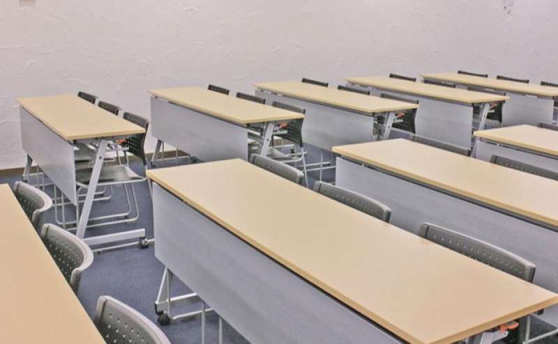 四ツ橋・サンワールドビル1号室　会場内