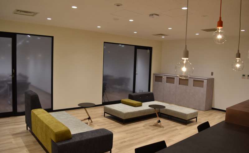 同じく待合スペースの写真です。