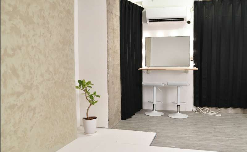 メイクスペース。