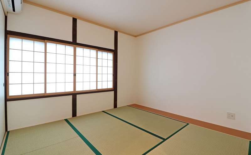 ２F和室。こちらも自然光がしっかり入る和室です。