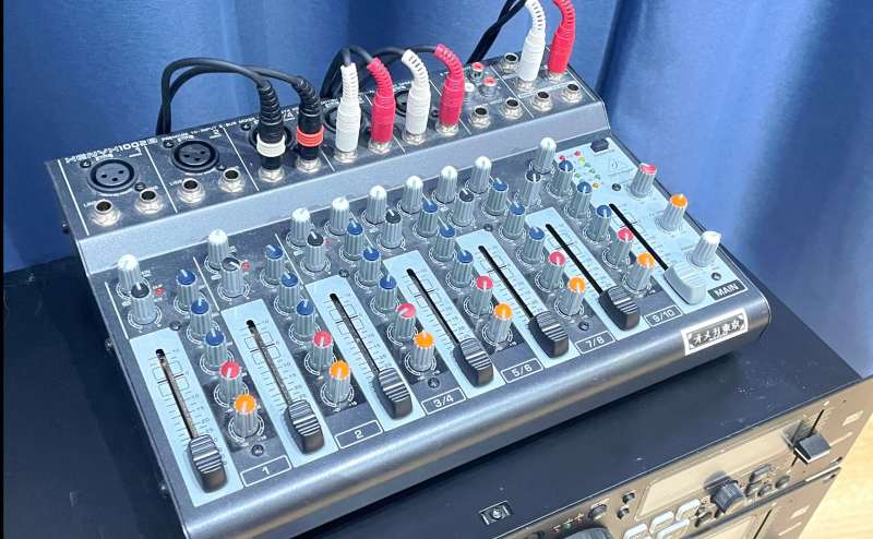 稽古場内　音響機材