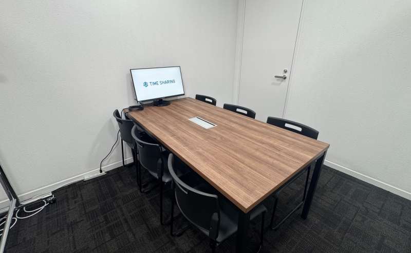 レンタルスペース 【淀屋橋駅/北浜駅 徒歩2分】オプション料金0円で設備・備品使い放題♪便利な駅近♥TS TSHG淀屋橋ビル 2F Booth.D