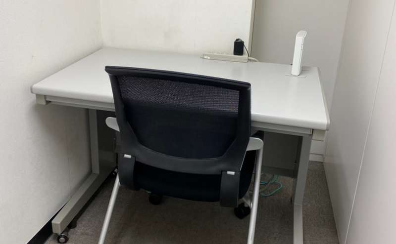 【赤坂見附駅徒歩2分】＜Room302＞期間限定特別価格！1名様用個室/駅チカ/平日受付常駐/無料Wi-Fi/24時間利用可