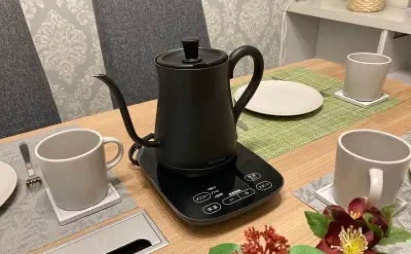 電気ポットなど軽食にご利用いただける調理家電もご用意しました