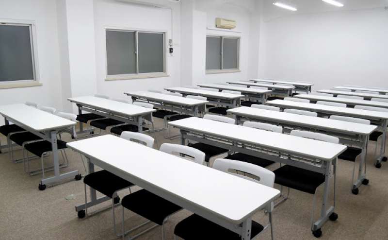 【飯田橋】24時間・年中無休！42名利用の使い勝手のいい貸し会議室。セミナーやレッスンに
