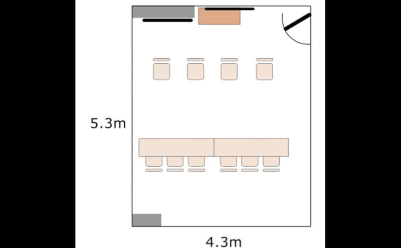 椅子のみのシアター形式も可能です。こちらは面談、面接、選考会に便利なレイアウトです