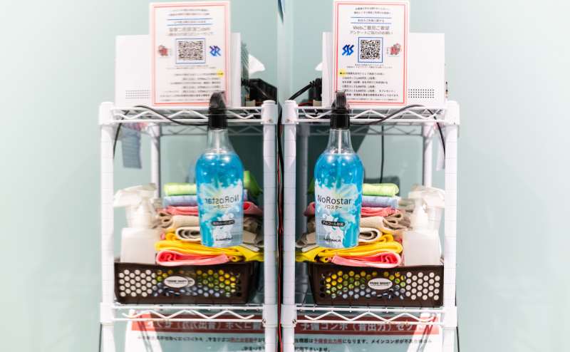 スタジオ内にも消毒液を完備しています