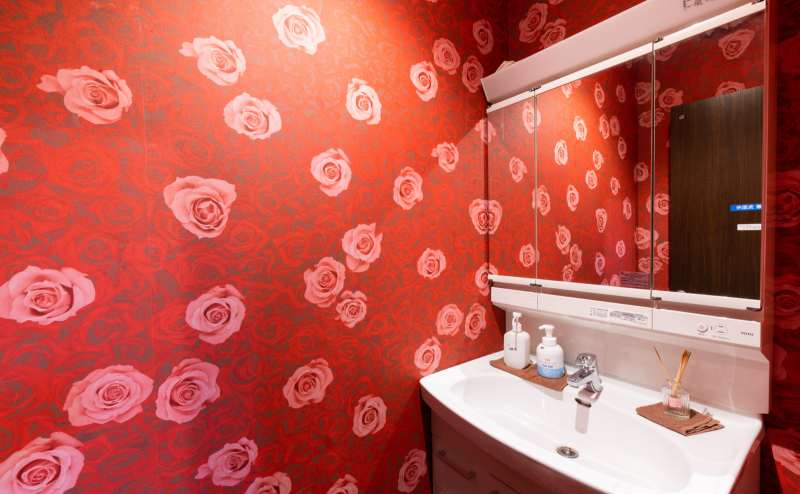 更衣室兼洗面台となっております