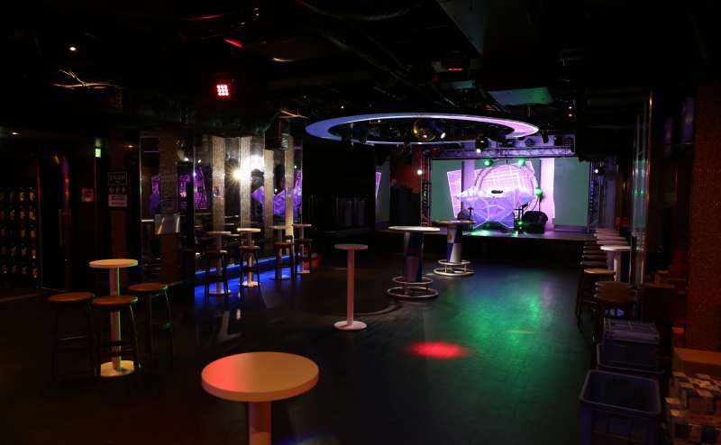 スタジオキャメロット B2 FLOOR