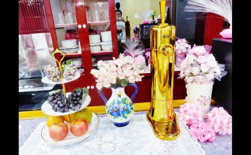 『ビールサーバー』のあるレンタルスペース。　缶ビールで、ビアホールのあの本格的なクリーミーな泡を味わえる！　パーティーが10倍楽しくなること間違いなし！