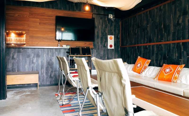 ロングソファでゆったりできます。