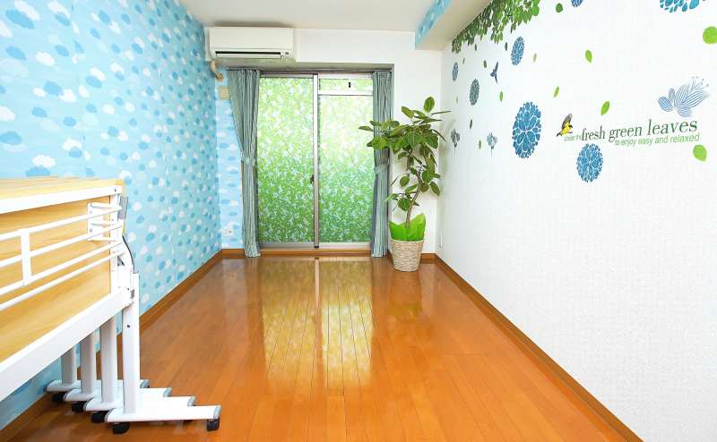 京都駅から最！最寄り！！貸会議室 『ｉランドん 京都駅前スターウィン』 京都駅地下出口から徒歩３８秒！５３歩！！のおしゃれな会議室☆彡