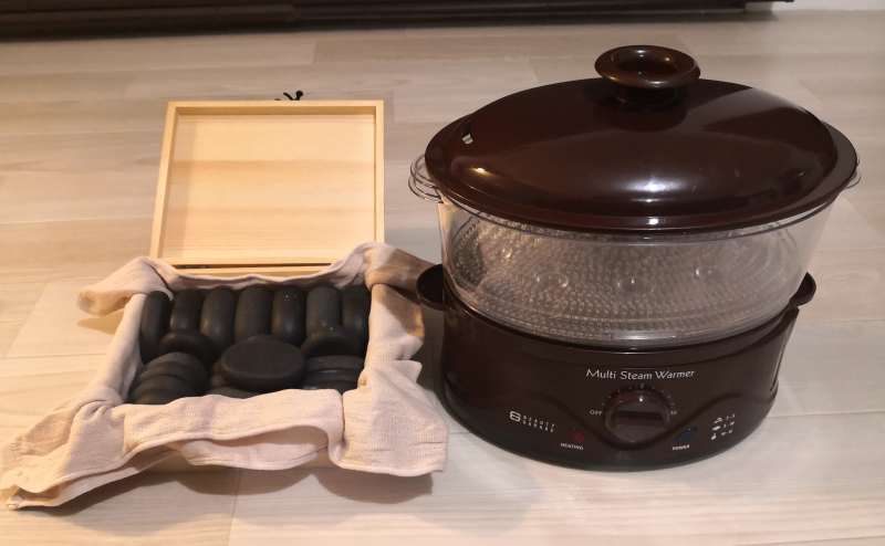 ホットストーンとホットストーンウォーマーです。