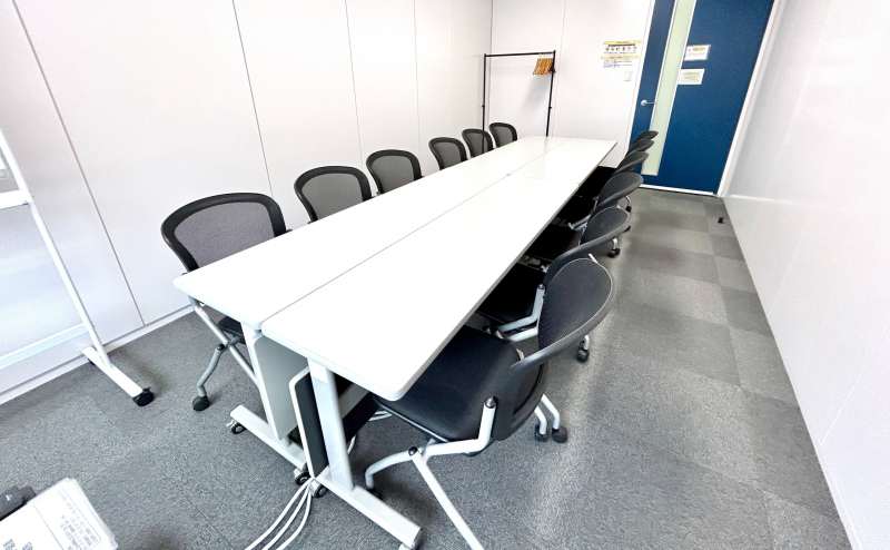 【営業時間：平日8:00~19:00】