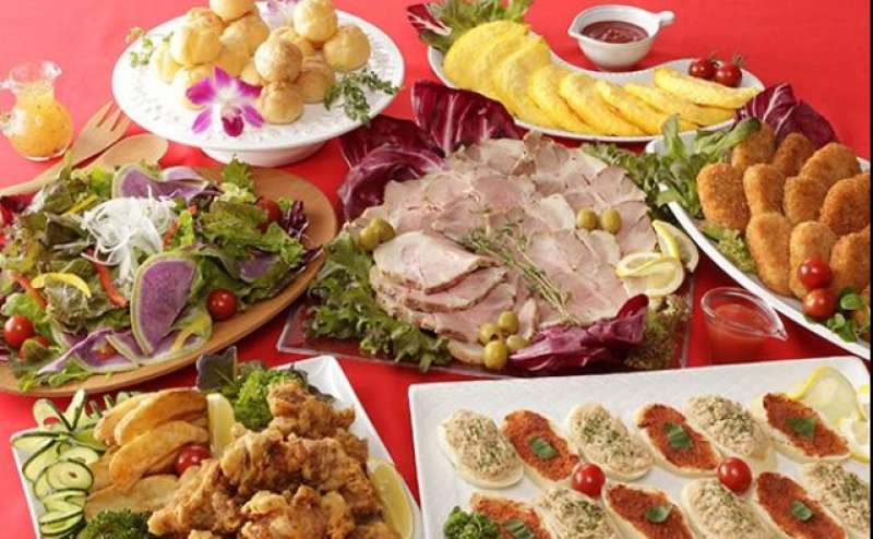 【ビュッフェ形式・卓盛り・個別盛りが選べる】