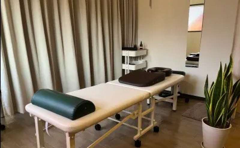 こちらは【ベッドB】。TAKADA 折りたたみベッドです。同時ご予約も承っております。別プランからお申し込みください