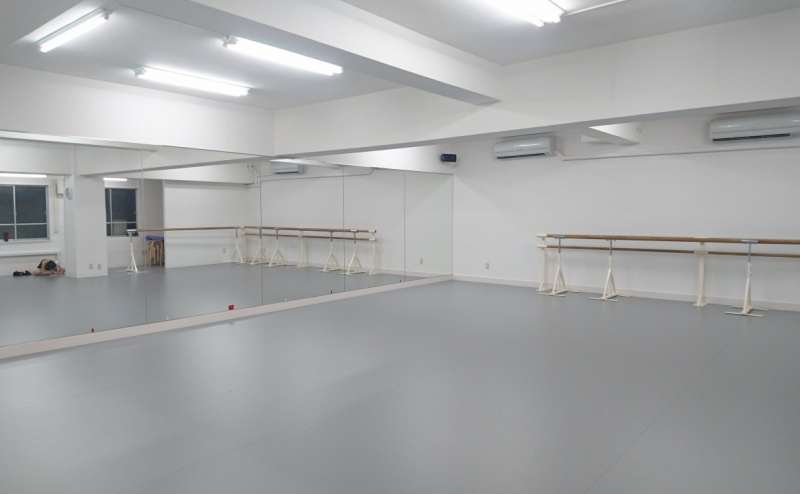 小林恭バレエ団王子スタジオ　王子駅　南北線　京浜東北線　バレエスタジオ　