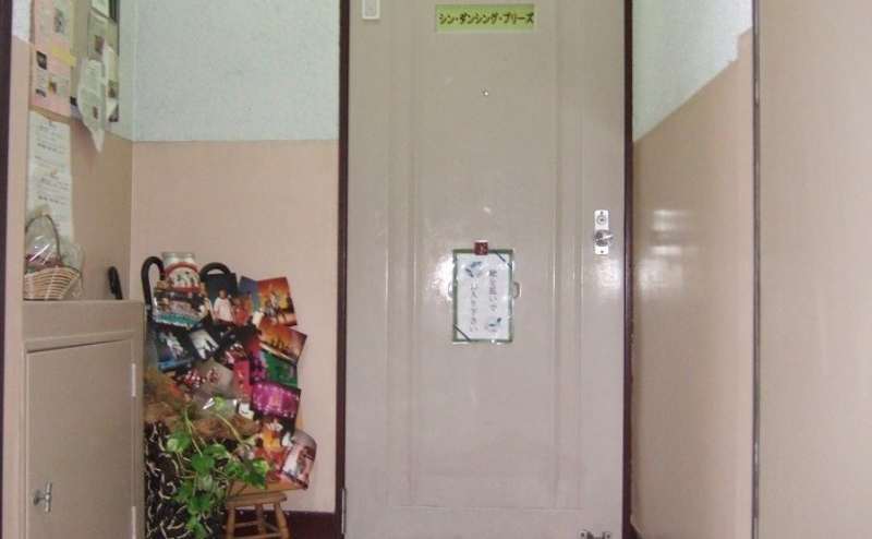 こちらが玄関ドアです