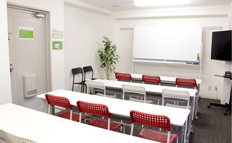 プライバシー重視の完全個室。面接・面談にもお使いいただけます