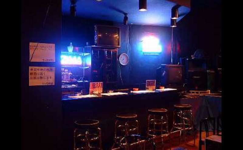 イベント時はムーディな感じになります。