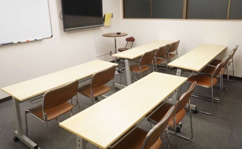 小規模のセミナーや学習会、社内研修などにいかがでしょうか