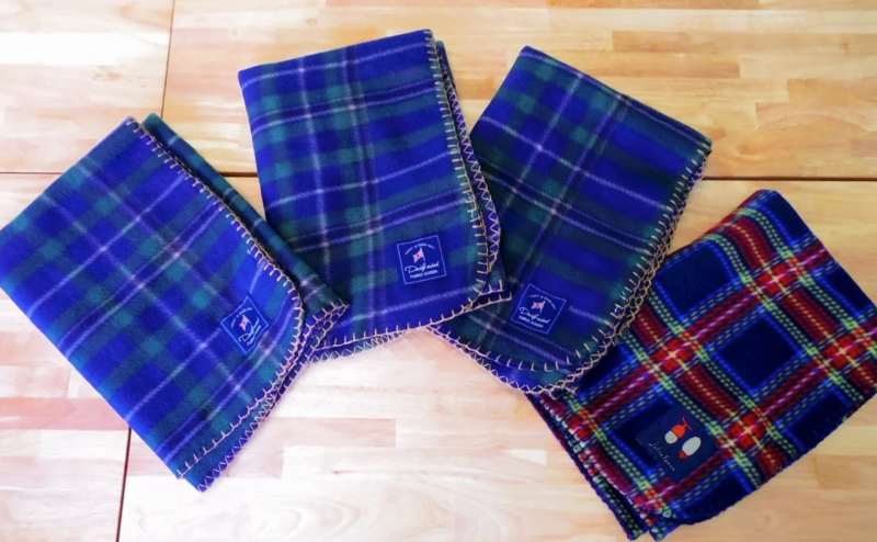 膝掛けも4枚ございます。ご自由にご利用ください