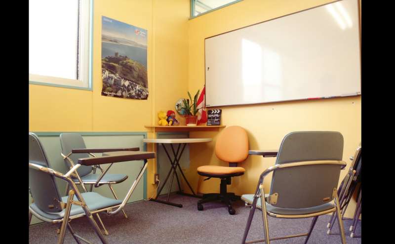 【三宮駅7分】▶ ROOM 1 ◀オシャレな旧居留地にあるアットホームな雰囲気のスペース