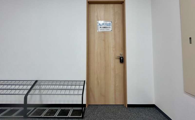 【7Aは共用部右側の扉になります】 - TIME SHARING 京橋 SC新京橋ビル 7Aの写真