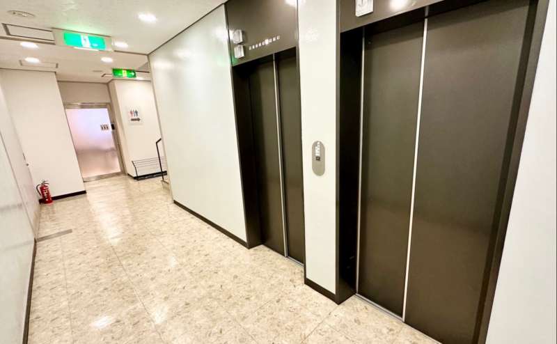 【地下1階エレベーターホール】 - TIME SHARING 竹橋 廣瀬第2ビル B1Fの写真